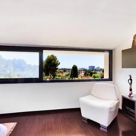 Villa Sunny House *