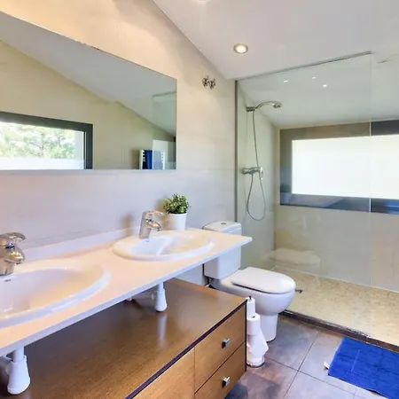 Villa Sunny House